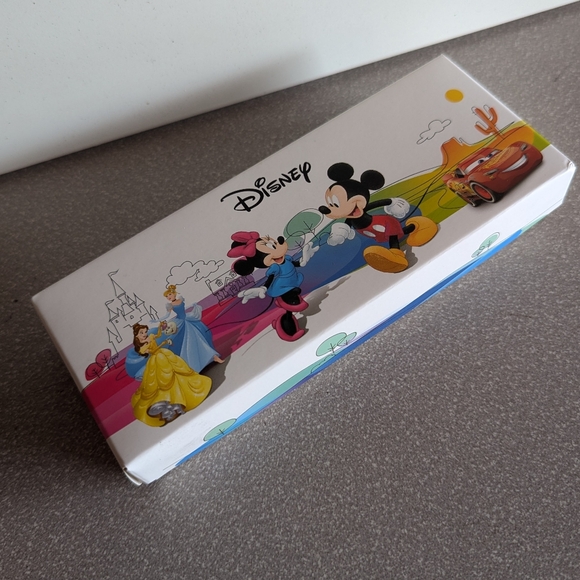 DISNEY | minnie time to tell watch - Picture 4 of 10